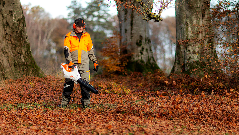 LANDMASCHINEN SCHNELL, Josef Schnell, Landmaschinen, Forsttechnik, Gartentechnik, Stihl, Shindaiwa, Echo, Mähroboter